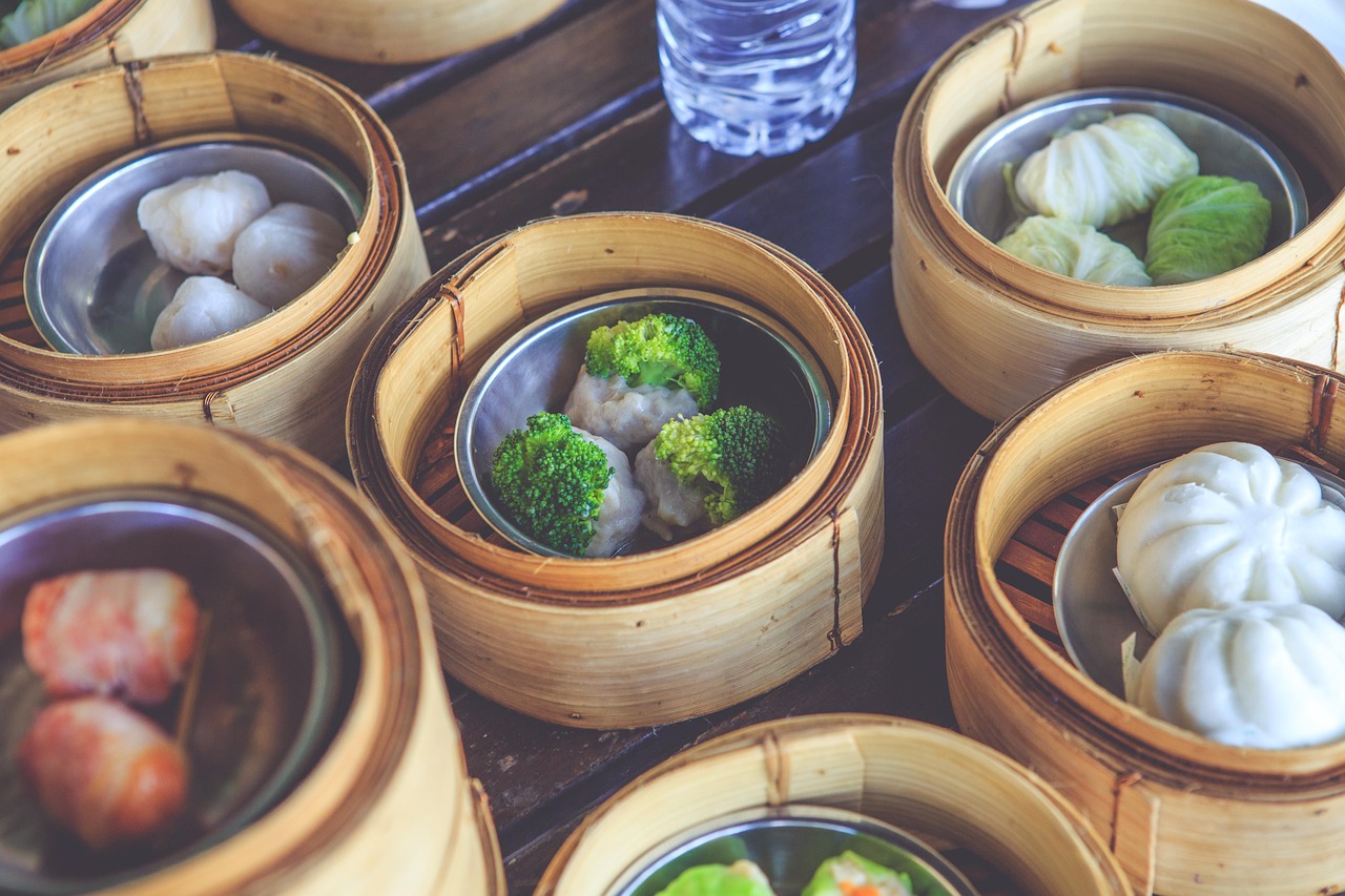 五月苗阿朵美食之旅，探寻独特风味的美食推荐